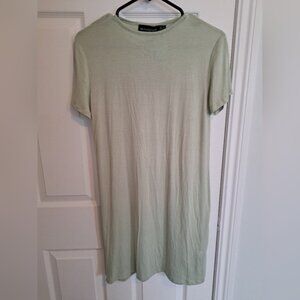PrettyLittleThing Sage Green T-Shirt Dress